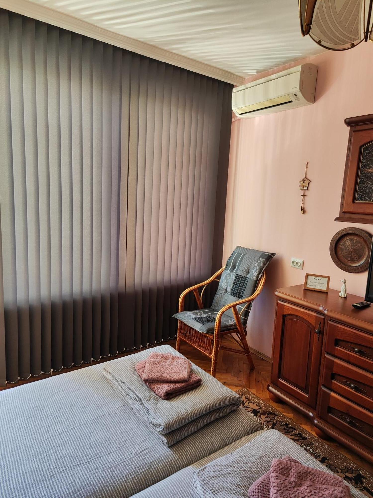 Сладкият Кът На Радост Daire Burgaz Dış mekan fotoğraf